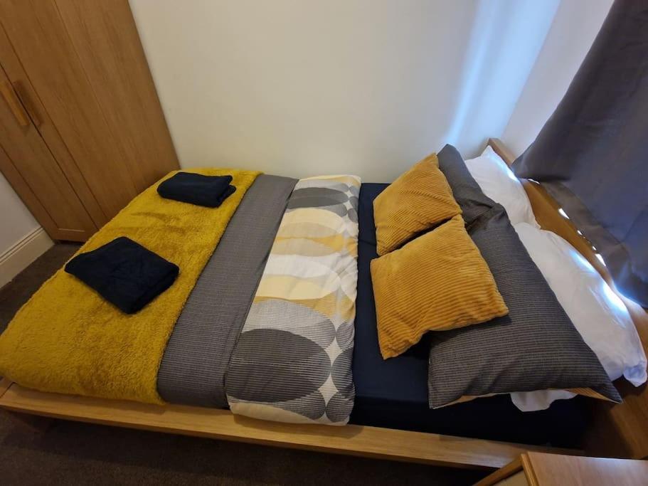 Primos Place - 2 Bedroom In Ashington Apartment *